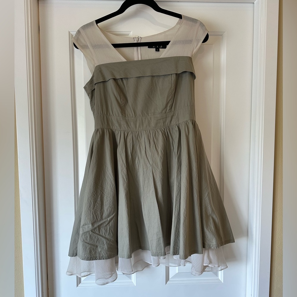 Two toned skater dress